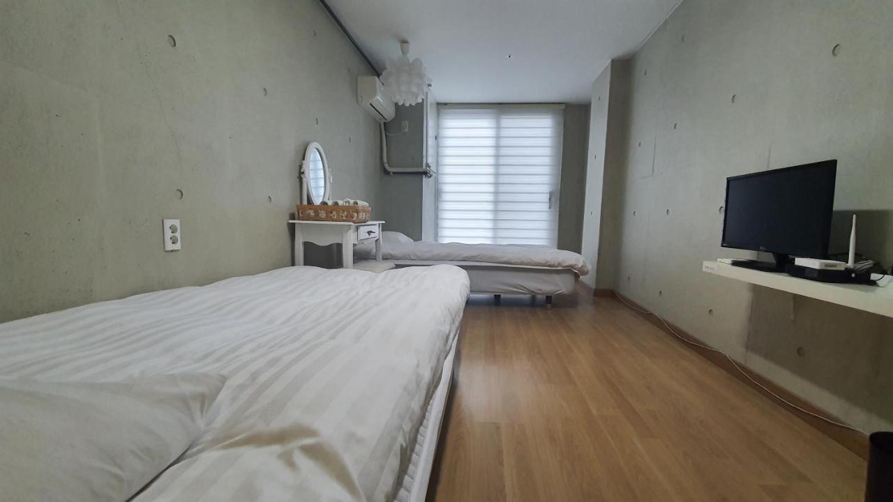 Atelier Hostel Suncheon Buitenkant foto