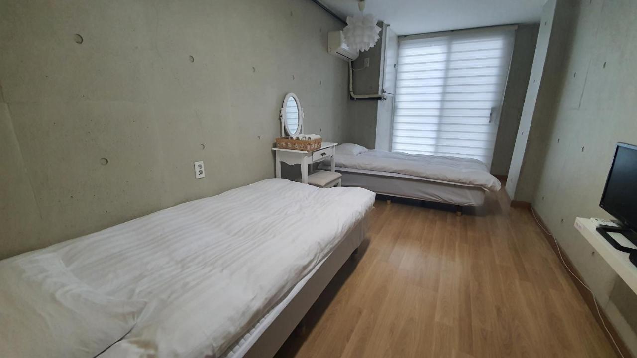 Atelier Hostel Suncheon Buitenkant foto