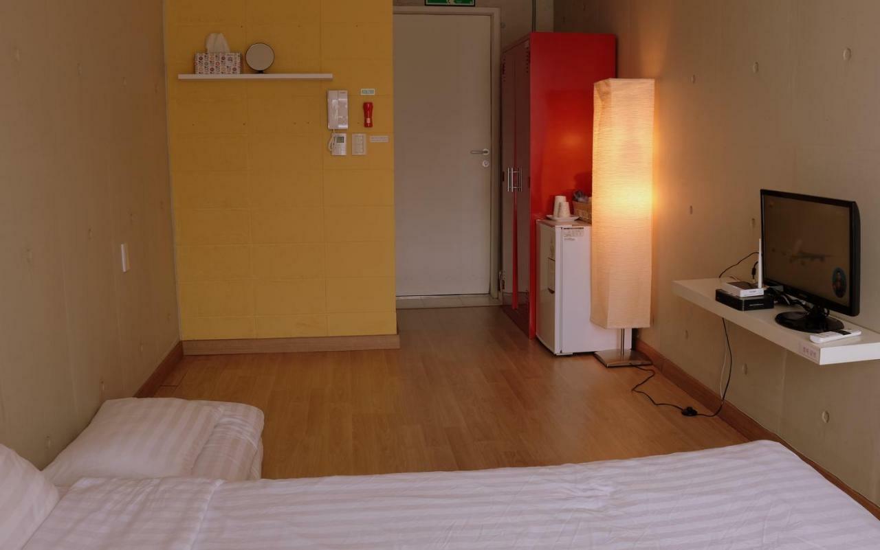Atelier Hostel Suncheon Buitenkant foto